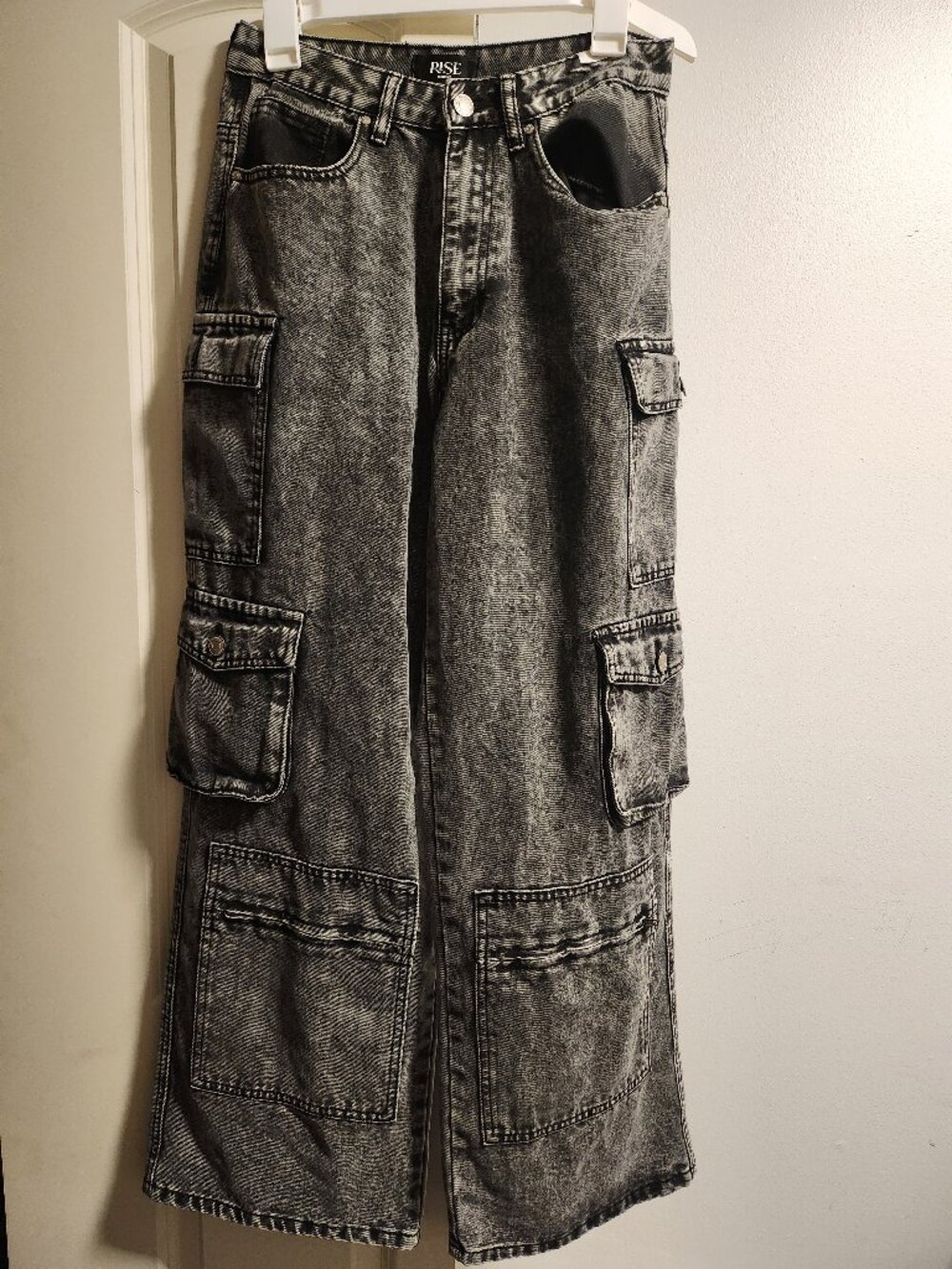 Women's Rise Supply Co Cargo  Jeans Black Acid Wash